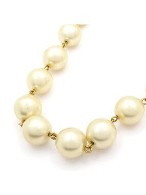 Chanel Choker CC Logo Pearl White Gold Necklace